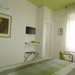 بي آند بي لينيا فيردي 4*