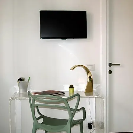 Linea Bed & Breakfast 4*
