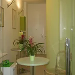 Linea Bed and breakfast Milán