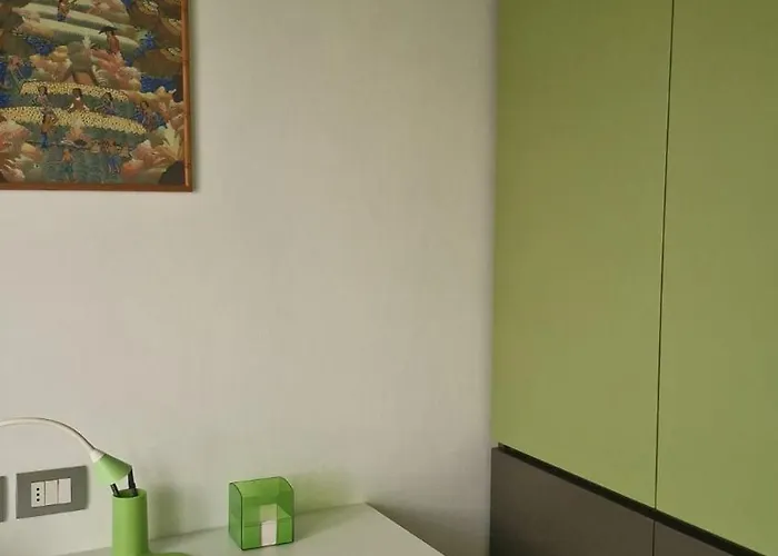 Linea 4* Milán